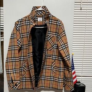 This is new never been wore I just want to sale it